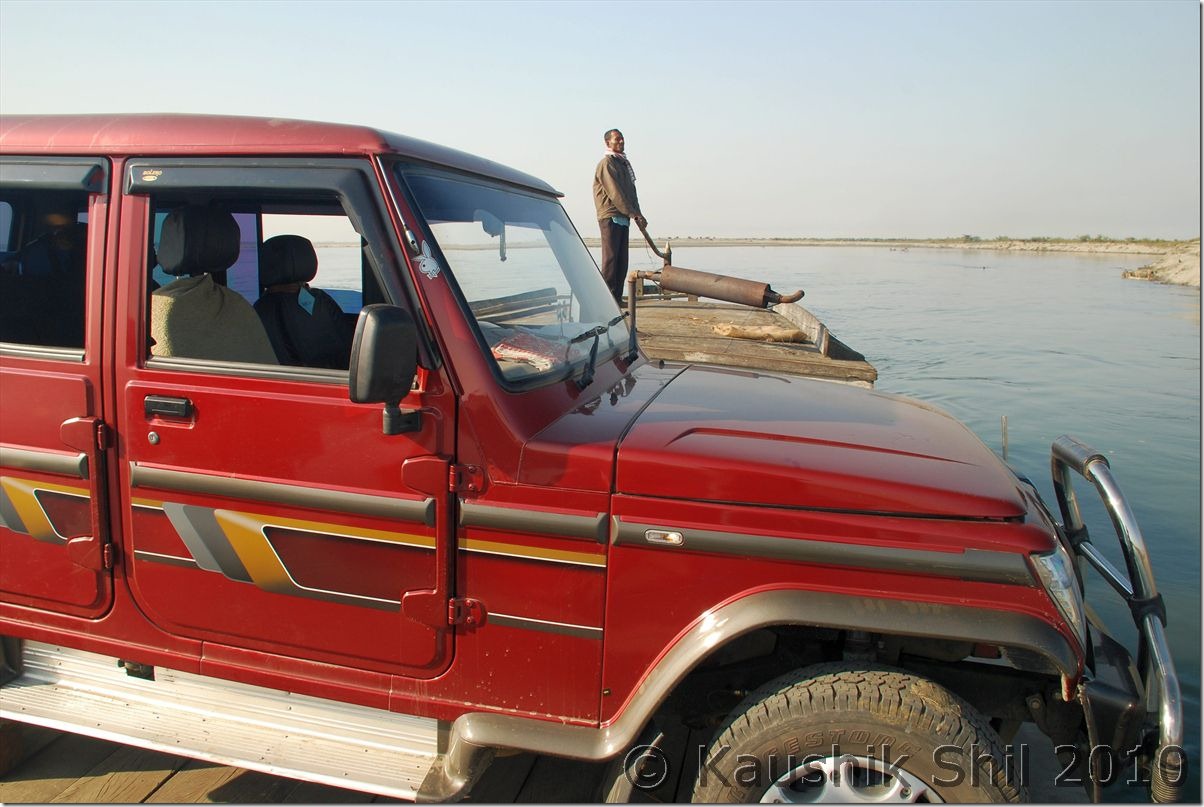 0036_Sailing on mighty Brahmaputra